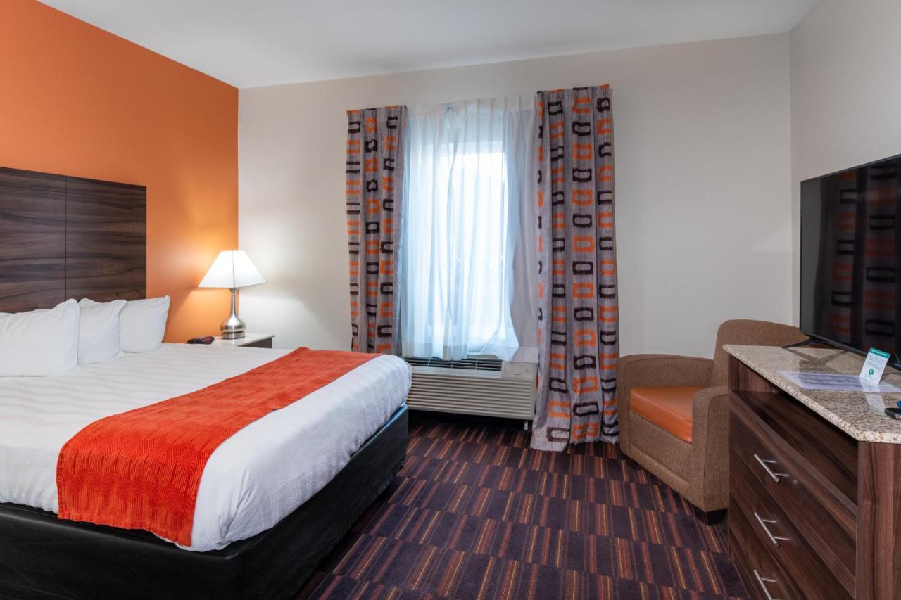 Home Away Kitchen Suites Enid Екстериор снимка